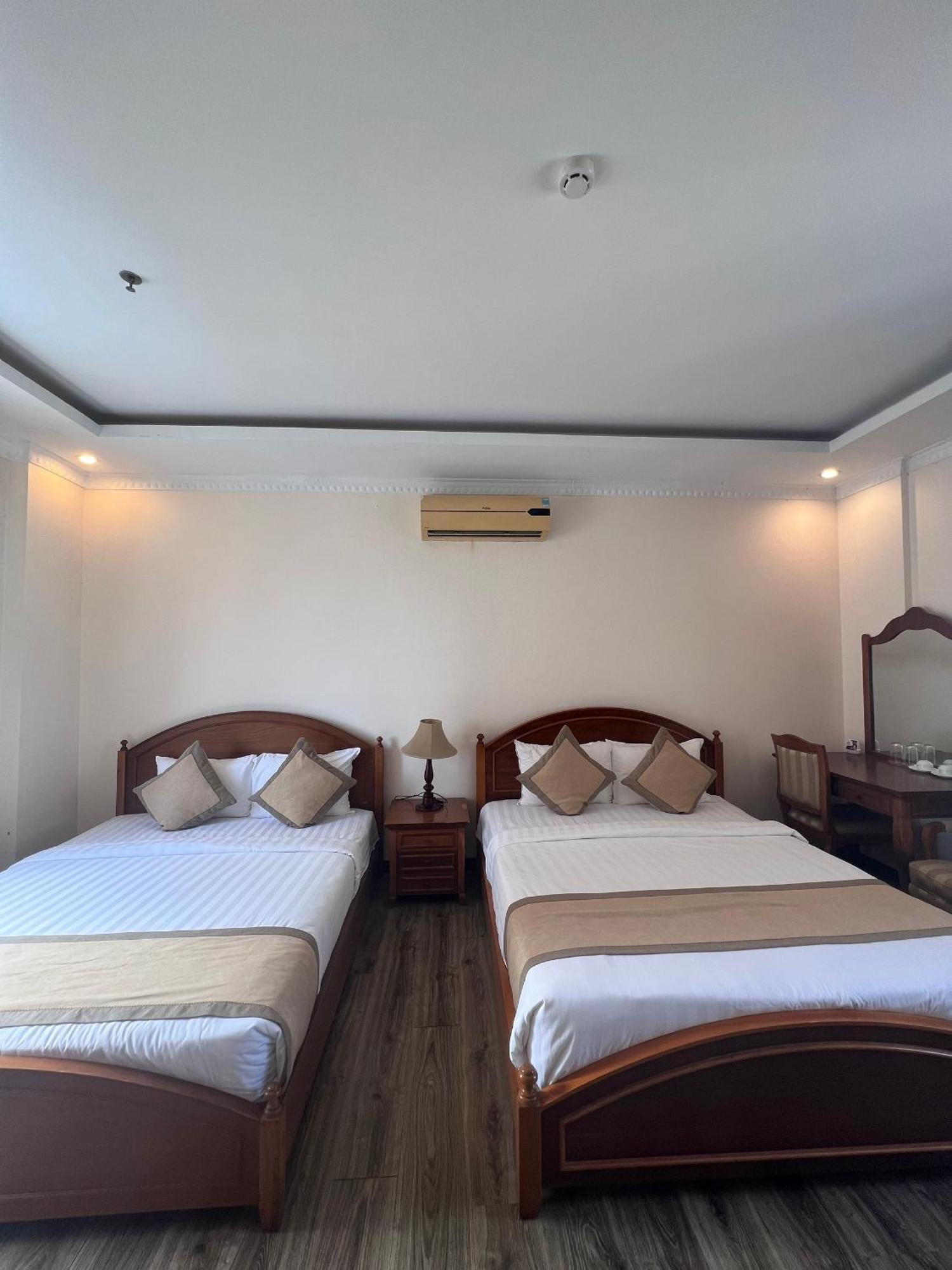Madella Hotel Cần Thơ Zewnętrze zdjęcie