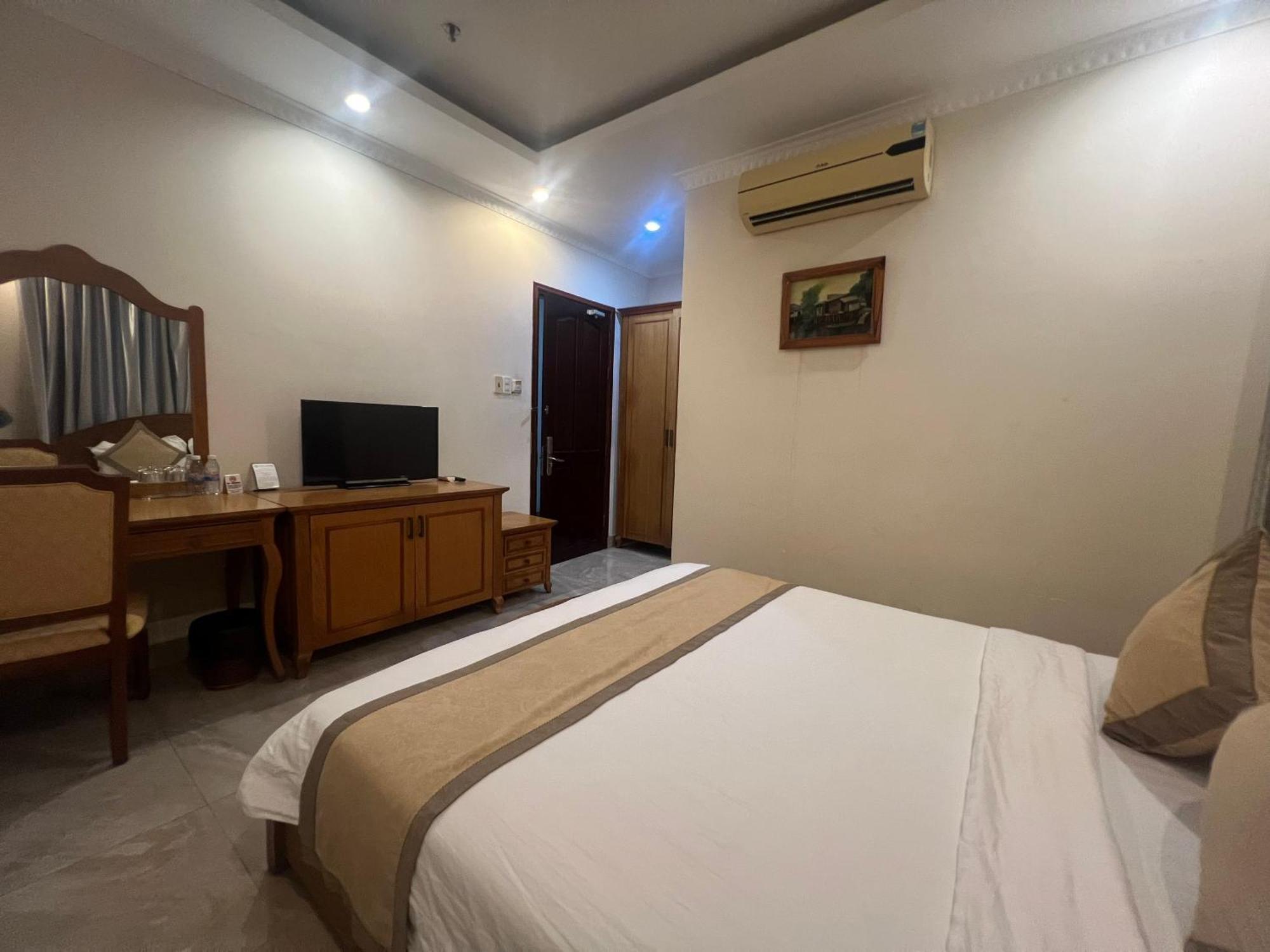 Madella Hotel Cần Thơ Zewnętrze zdjęcie