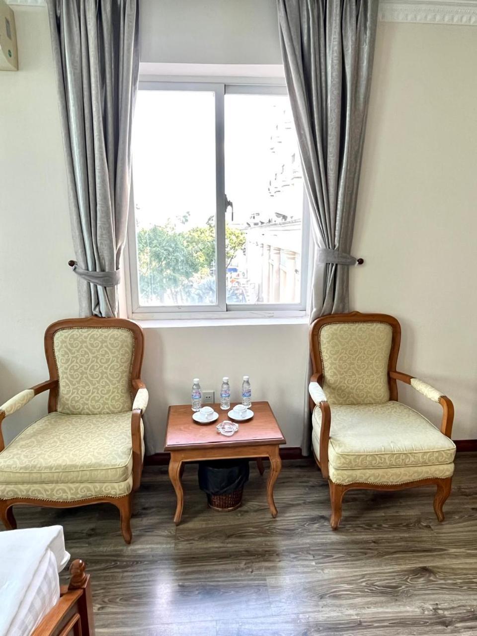 Madella Hotel Cần Thơ Zewnętrze zdjęcie