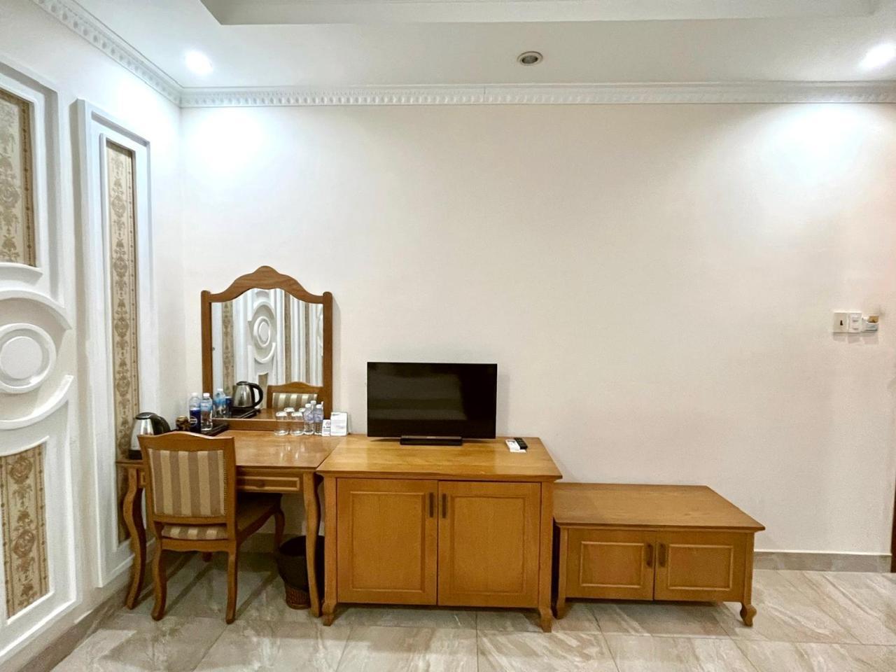 Madella Hotel Cần Thơ Zewnętrze zdjęcie